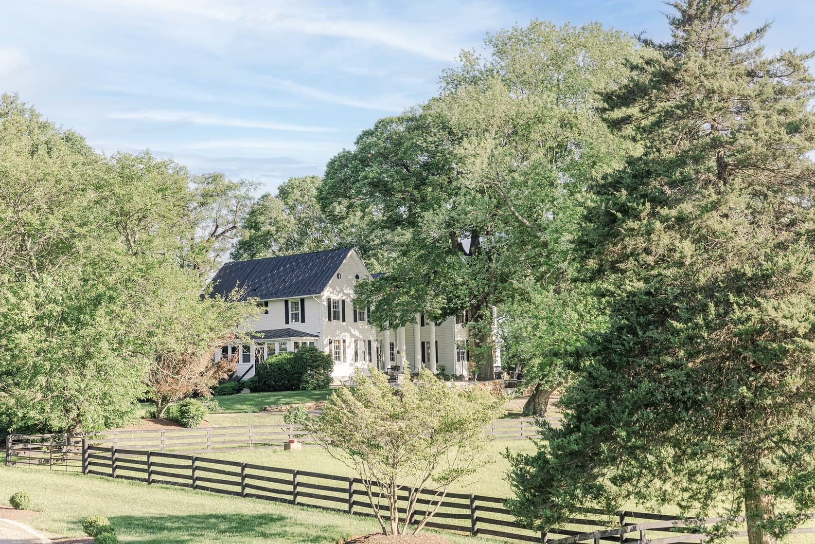 Black Horse Manor
